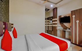 Oyo 1851 Hotel Sefali Deluxe